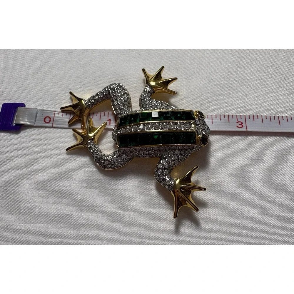 Vintage 80s 90s Rhinestone Frog Brooch Pin Emerald Baguette Crown 2.5